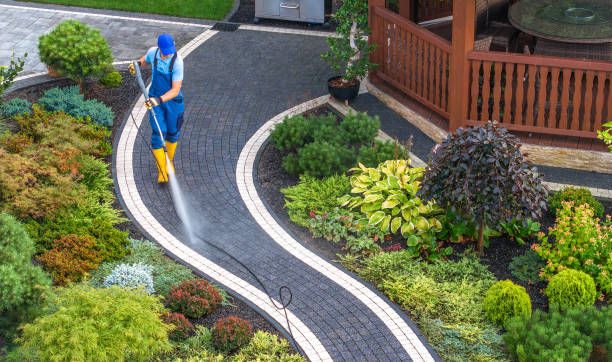 Why Choose Our Certified Pressure Washing Experts for Your Project Needs in Tracy, CA?